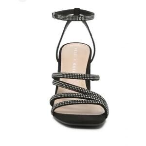 Kelly & Katie Cadene Pump